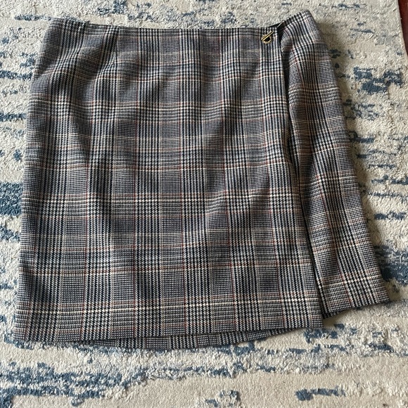 Calvin Klein brown and blue tweed faux wrap skirt | Size 18 - Picture 2 of 8